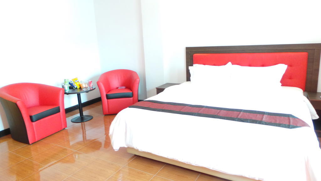 The Wai Hotel Danok Bankhlongphruan Szoba fotó